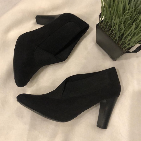 KAREN SCOTT Suede Ankle Boots - Picture 1 of 7